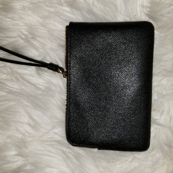 Coach wristlet - Picture 2 of 2